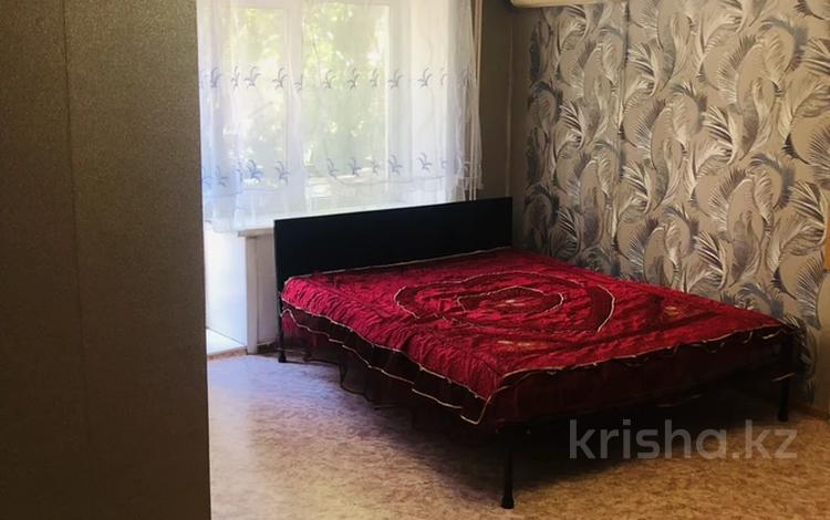 1-комнатная квартира · 33 м² · 2/5 этаж, Маметова 50/1 — Назарбаева за 110 000 ₸ в Уральске — фото 3