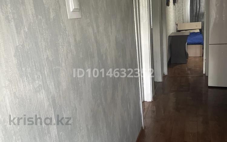 3-комнатная квартира · 63 м² · 4/5 этаж, Старый Майкудук 3 за ~ 18 млн ₸ в Караганде, Алихана Бокейханова р-н — фото 2