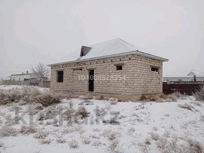 Жеке үй · 3 бөлме · 65 м² · 10 жүзд., Б.Жөкенов 10А — Махамбет ауылы, бағасы: 6 млн ₸ в 