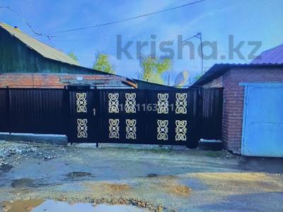 Отдельный дом · 3 комнаты · 60 м² · 6 сот., Попова — Нефтебаза за 9.5 млн 〒 в Усть-Каменогорске, Ульбинский