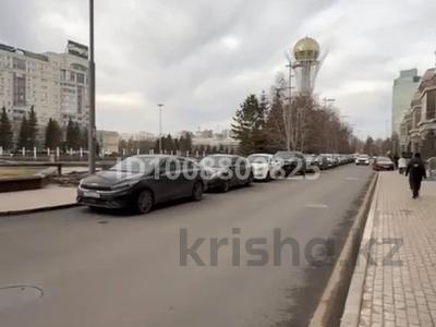 Офисы · 505 м² за 6 млн ₸ в Астане, Есильский р-н