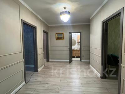 5-комнатная квартира · 144.3 м² · 4/9 этаж, мкр. Алтын орда, Мангилик Ел 22 за 57 млн 〒 в Актобе