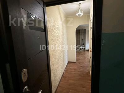 2-бөлмелі пәтер · 44 м² · 4/5 қабат, 3 микрорайон 8, бағасы: 15 млн ₸ в Чапаево