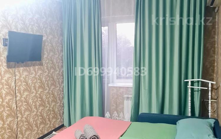1-бөлмелі пәтер · 45 м² · 2/4 қабат, Сатпаева 22, бағасы: 2 000 ₸ в Атырау — фото 2
