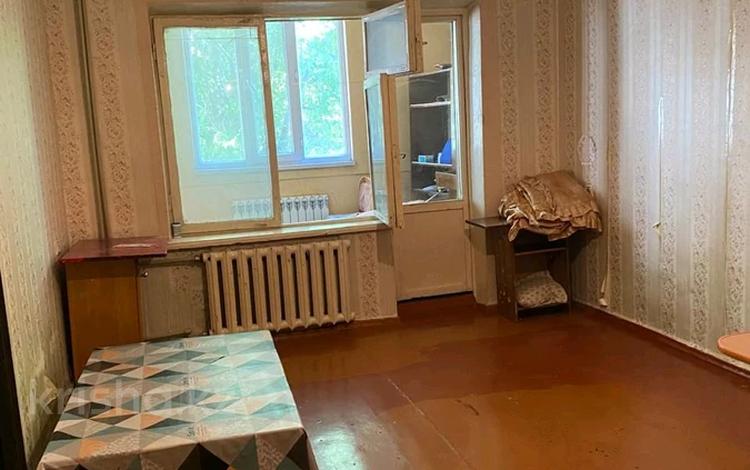3-комнатная квартира · 70 м² · 4/5 этаж, Жандосова 14 за 110 000 ₸ в Шымкенте, Аль-Фарабийский р-н — фото 2