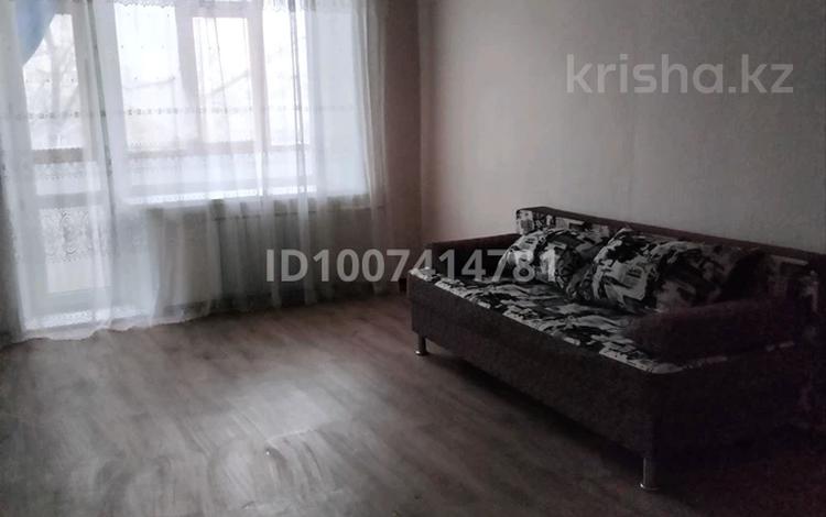 2-бөлмелі пәтер · 50 м² · 2/5 қабат, 50 лет октября — 50 лет октября, бағасы: 120 000 〒 в Рудном — фото 2