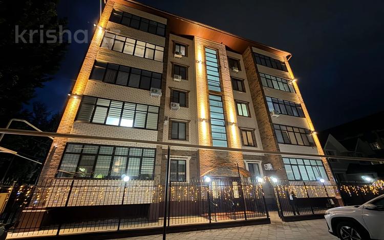 2-комнатная квартира · 78 м² · 3/5 этаж, К.Жумагалиева 71 — бывшая Фрунзе, пересечение с Х.Чурина за 40 млн ₸ в Уральске, мкр Школьник — фото 2