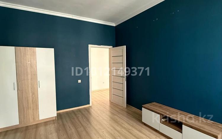 2-комнатная квартира · 75 м² · 4/7 этаж, Кабанбай батыра 60 за 250 000 ₸ в Астане, Есильский р-н — фото 2