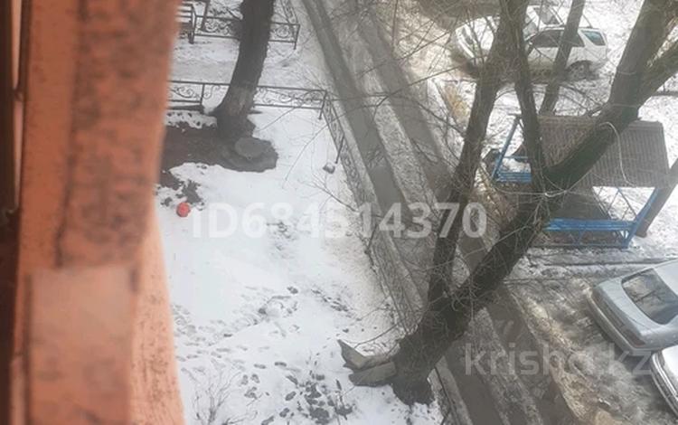 2-бөлмелі пәтер · 47 м², Самал 7 мкр 10 — Доддо пица, бағасы: 13 млн ₸ в Таразе — фото 2