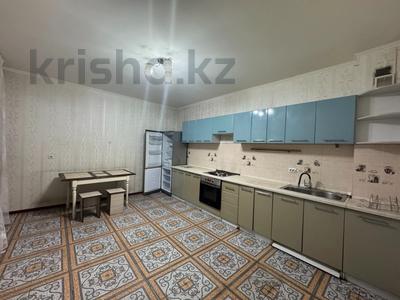 3-комнатная квартира · 95 м² · 6/20 этаж, Иманова за 37.5 млн 〒 в Астане, р-н Байконур