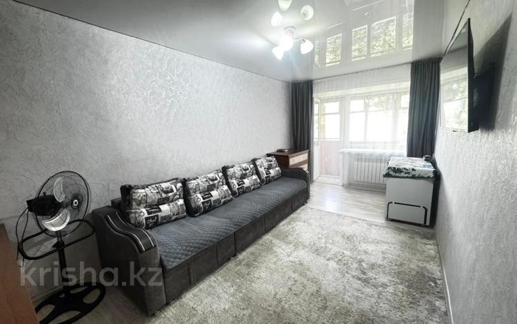 2-комнатная квартира · 41 м² · 5/5 этаж, Майкудук, Майкудук ул.Кузембаева за 9 млн ₸ в Караганде, Алихана Бокейханова р-н — фото 2