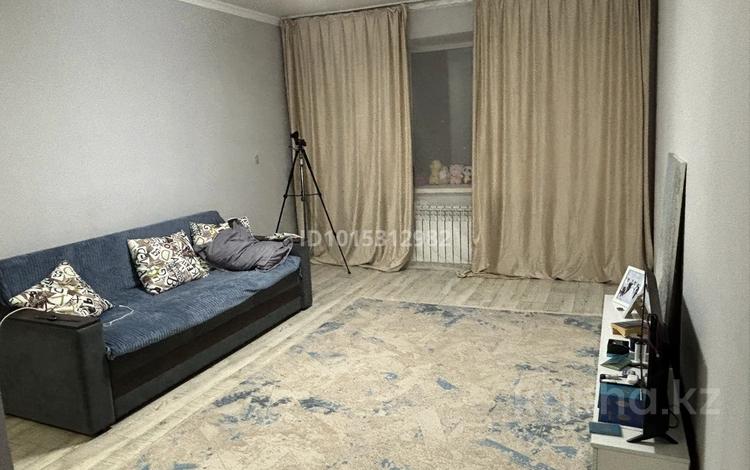 1-бөлмелі пәтер · 37.5 м² · 9/9 қабат, 19-шағынаудан 49 — Возле Феллиды и Камелота, бағасы: 9 млн ₸ в Караганде, Алихана Бокейханова р-н — фото 2