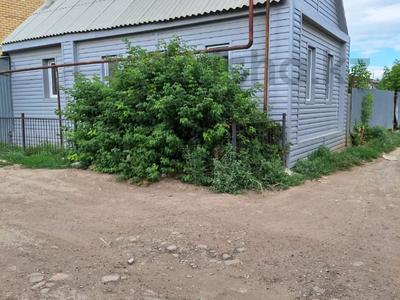 Отдельный дом · 2 комнаты · 55 м² · 2.6 сот., Рыскулбекова за 15 млн 〒 в Уральске