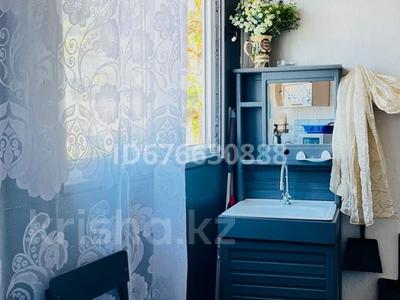 Дача · 2 комнаты · 26 м², Прибой база отдыха 83 за 25 000 ₸ в Новой бухтарме
