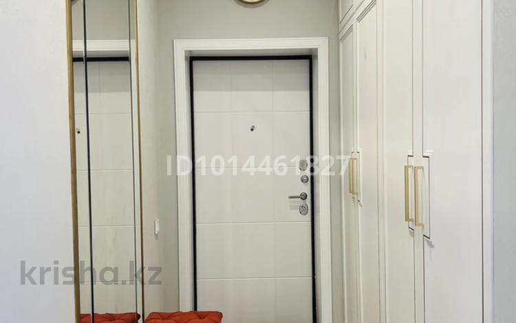 3-бөлмелі пәтер · 100 м² · 19/19 қабат, Кабанбай батыр 49а — Ұлы Дала, бағасы: 72 млн ₸ в Астане, Нура р-н — фото 2
