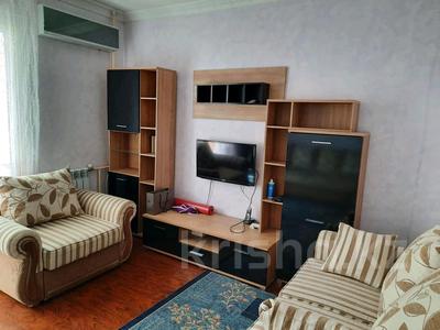 1-комнатная квартира, 42 м², 2/9 этаж, мкр Самал-2 21 — Аль-Фараби за 41 млн 〒 в Алматы, Медеуский р-н