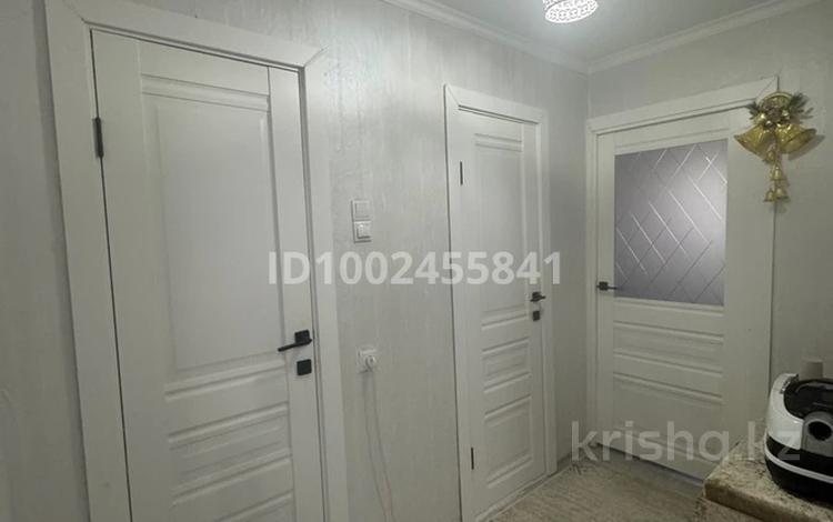 2-комнатная квартира · 55 м² · 2/5 этаж, Газизы Жубановой 3А за 16 млн ₸ в Хромтау — фото 5