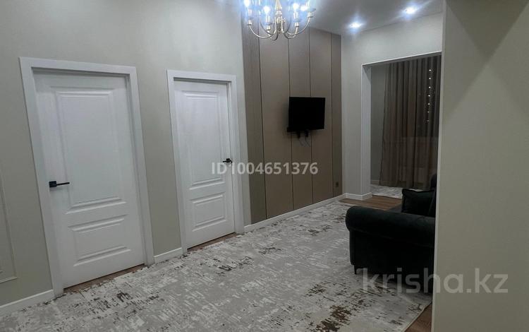 3-бөлмелі пәтер · 85 м² · 6/20 қабат, Гагарина 310 — 6 блок, бағасы: 600 000 ₸ в Алматы, Бостандыкский р-н — фото 2