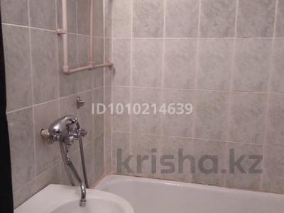 1-комнатная квартира · 37.8 м² · 4/5 этаж, мкр Шанхай, Рыскулова 14 А — Анвар супермаркеті бар қарама қарсы, остановка Садик немесе Мира, 6,7,11,22,28 автобустар келеді за 7.5 млн 〒 в Актобе