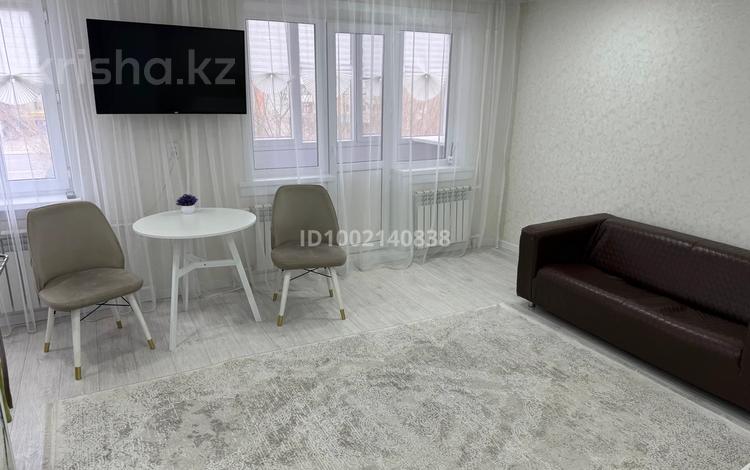 1-комнатная квартира · 40 м² · 2/5 этаж, Алашанана 7 — Алашахана 7- Возле Акимата за 14 000 ₸ в Жезказгане — фото 4