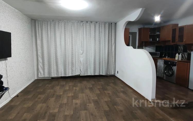 4-бөлмелі пәтер · 80.6 м² · 3/5 қабат, Шугаева — Силикатный завод, университет Шакарима, бағасы: 23 млн ₸ в Семее — фото 2