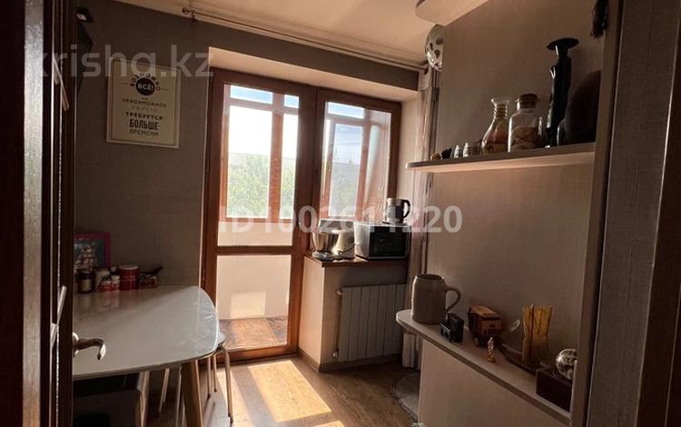 3-комнатная квартира · 65 м² · 5/5 этаж, Тулебаева за 60 млн ₸ в Алматы, Медеуский р-н — фото 5
