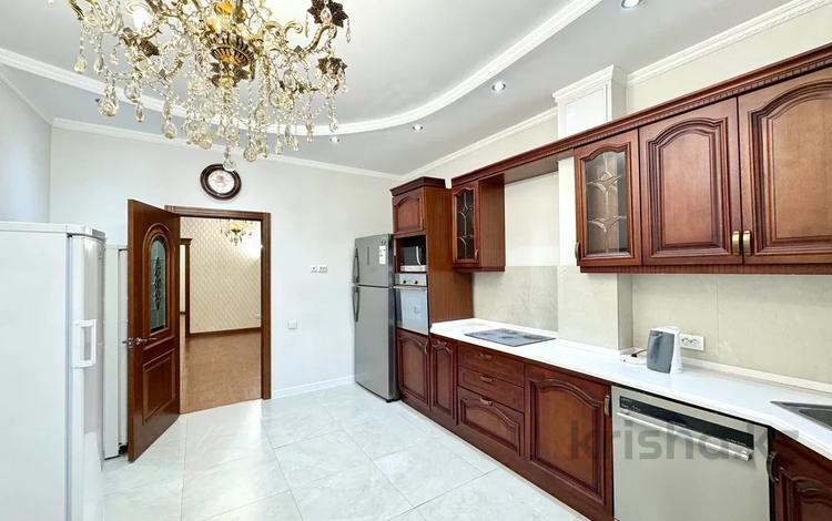 4-комнатная квартира · 162 м² · 2/12 этаж, Ташенова 8 за 93 млн ₸ в Астане, Алматы р-н — фото 14