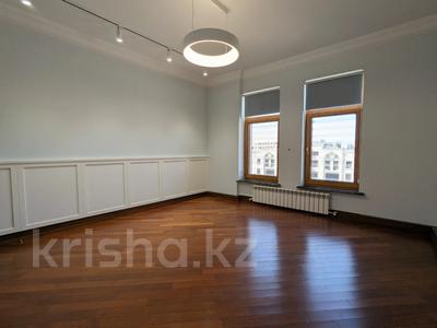 4-бөлмелі пәтер · 165 м² · 4/4 қабат, мкр Мирас, бағасы: 190 млн ₸ в Алматы, Бостандыкский р-н