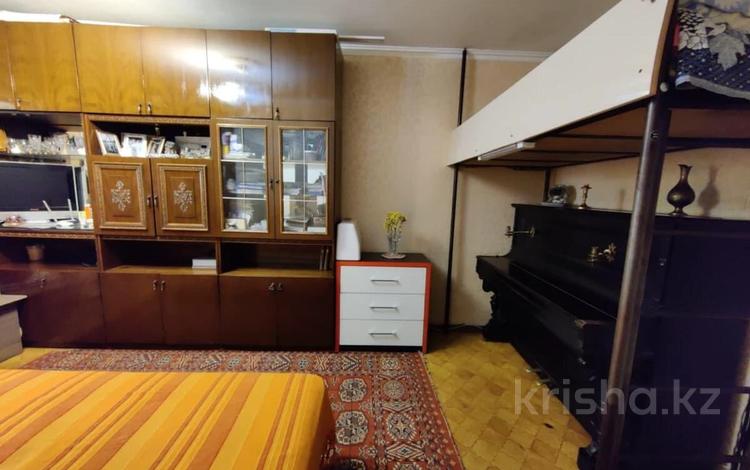 2-комнатная квартира · 51 м² · 1/5 этаж, мкр Аксай-3Б за 32.5 млн ₸ в Алматы, Ауэзовский р-н — фото 2