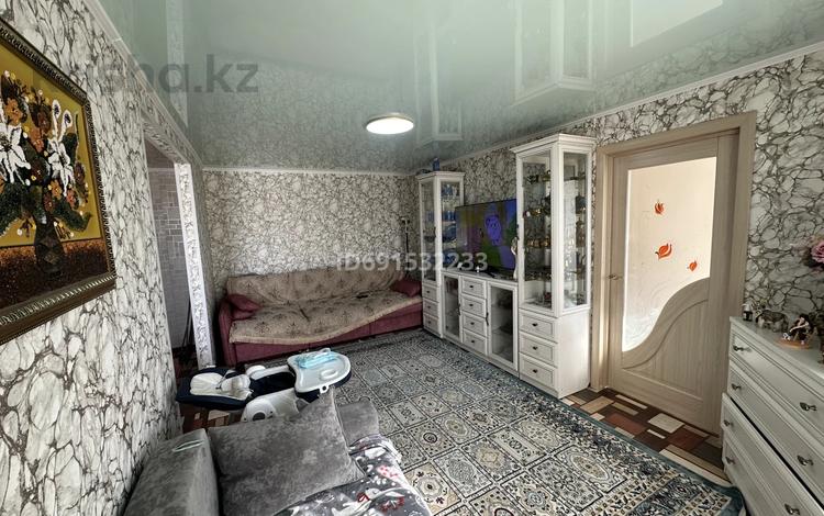 2-комнатная квартира, 40 м², Саке на сейфуллина 22 за 8.5 млн 〒 в Абае — фото 2