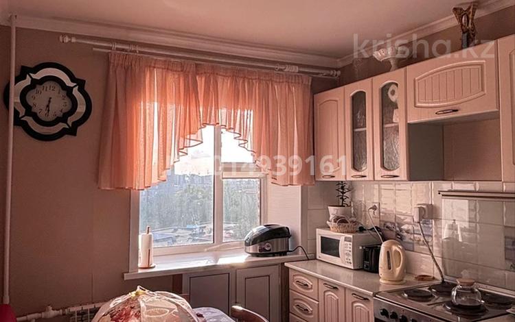 3-комнатная квартира · 62 м² · 7/9 этаж, мкр Юго-Восток, мкр Юго-Восток, 30й микрорайон 1 за 23.5 млн ₸ в Караганде, Казыбек би р-н — фото 2