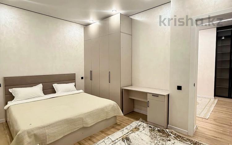 3-комнатная квартира · 90 м² · 9/20 этаж, Абая 160к8 — Тургут Озала за 30 000 ₸ в Алматы, Бостандыкский р-н — фото 2