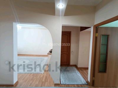 3-комнатная квартира · 72 м² · 4/5 этаж, Жандосова 6 А — Конаева-Жандосова за 26 млн ₸ в Шымкенте, Туран р-н