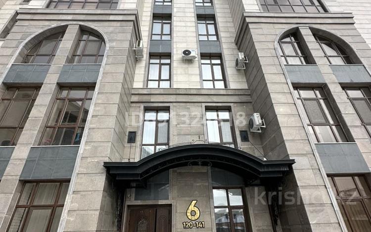 4-бөлмелі пәтер, 140 м², 8/8 қабат, Умай Ана 15 — Коргалжынское шоссе, бағасы: 130 млн 〒 в Астане, Есильский р-н — фото 48