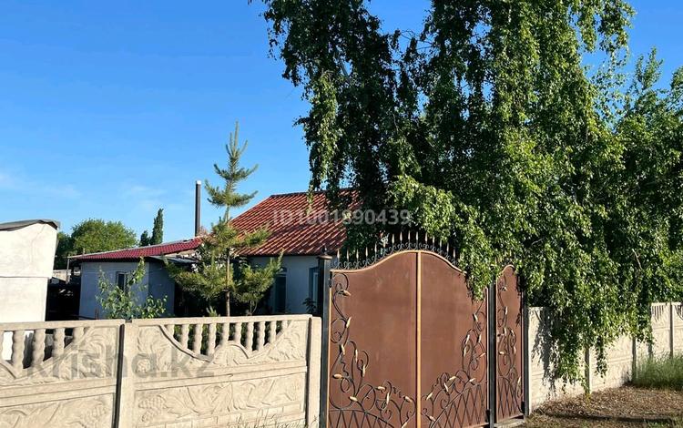 Отдельный дом · 3 комнаты · 60 м² · 14 сот., Тауелсыздык 19 за 14 млн ₸ в Павлодарском — фото 2