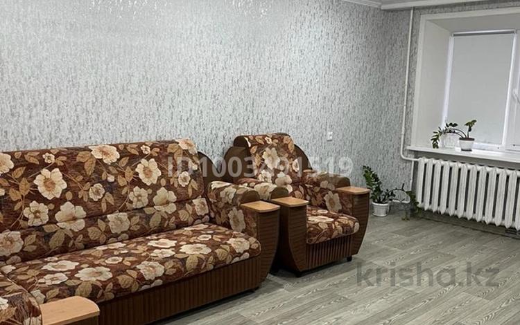 2-комнатная квартира · 50 м² · 1/5 этаж, Астана 17 за 80 000 〒 в Аксу — фото 2