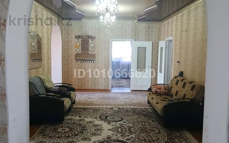 Отдельный дом · 7 комнат · 22 м² · 8.9 сот., С.Муканов 124 — Кби за 35 млн ₸ в  — фото 2