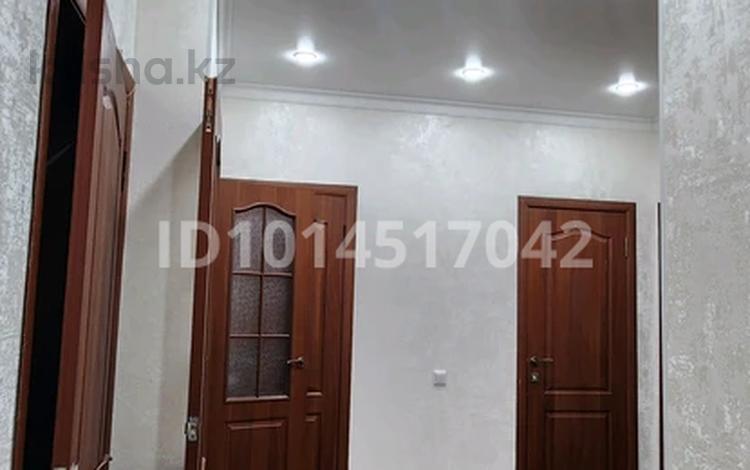 3-комнатная квартира · 80 м² · 3/5 этаж, мкр Улы Дала — Школа 64 за 130 000 ₸ в Таразе — фото 2