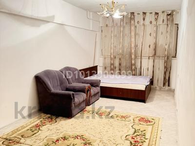 2-комнатная квартира · 40 м² · 5/5 этаж, Альфараби 71/13 — Казну остановка за 11 000 ₸ в Алматы, Бостандыкский р-н