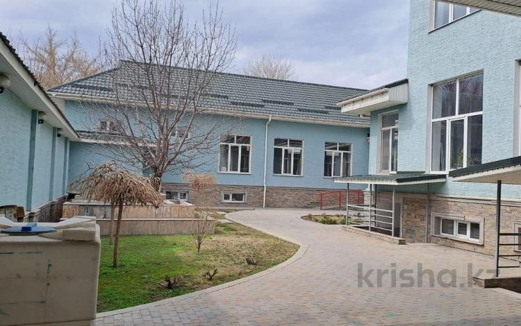 Свободное назначение, общепит, образование, развлечения · 1376.6 м² за ~ 301.3 млн ₸ в Таразе — фото 34