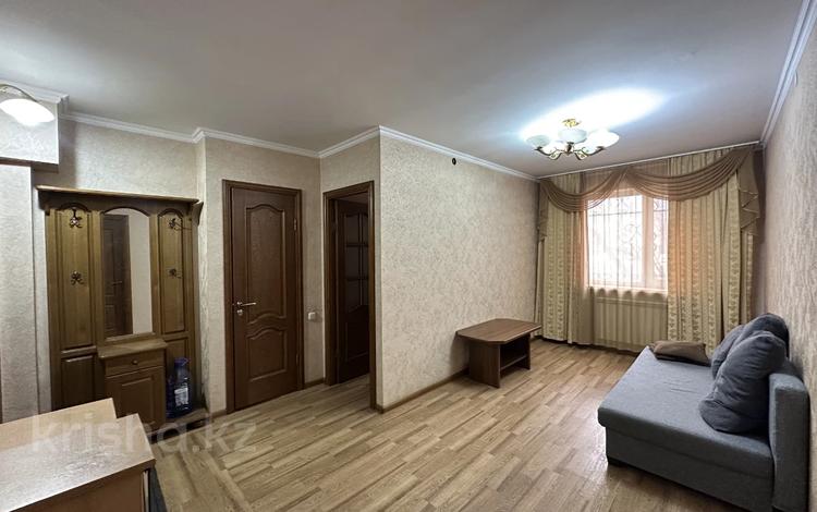 2-бөлмелі пәтер · 42.3 м² · 1/5 қабат, Жаңа қала ш/а., Алиханова 18 — Алиханова 18, бағасы: 16.5 млн ₸ в Караганде, Казыбек би р-н — фото 2