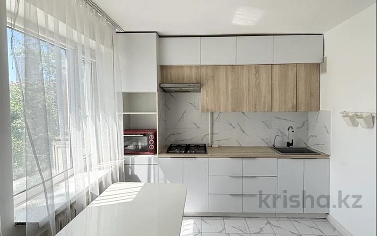 3-комнатная квартира · 60 м² · 3/5 этаж, Куйши Дина 7 за 26.5 млн ₸ в Астане, Алматы р-н — фото 2