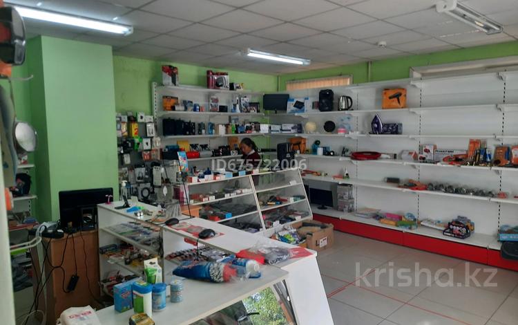 Магазины и бутики • 70 м² за 9 млн 〒 в Аркалыке — фото 2