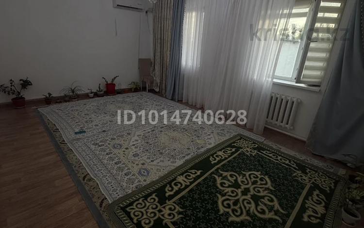 Отдельный дом · 4 комнаты · 130 м² · 130 сот., 3 көше 120 за 19 млн ₸ в Атамекене — фото 2