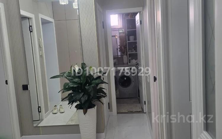 3-комнатная квартира · 70 м² · 5/5 этаж, Землячки 2 2 — Автанур касындагы сары дом за 32 млн 〒 в Шымкенте, Туран р-н — фото 2