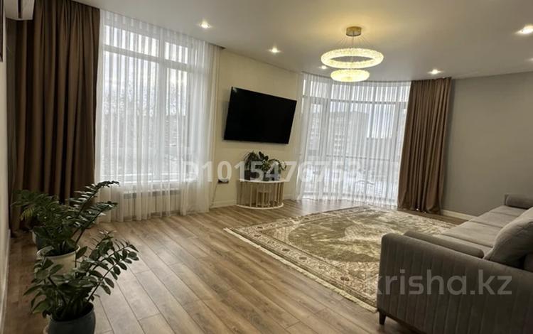 4-комнатная квартира · 163 м² · 4/8 этаж, Сатпаева за 100 млн ₸ в Усть-Каменогорске — фото 2