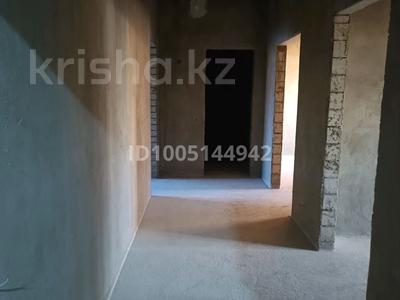 2-комнатная квартира · 76.2 м² · 5/9 этаж, Абилкайыр-хана 60 — Казпочты за 33.5 млн 〒 в Актобе