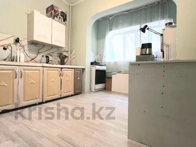 1-бөлмелі пәтер · 44 м² · 1/5 қабат, Айнабұлақ-3 ш/а., бағасы: 26 млн ₸ в Алматы, Жетысуский р-н