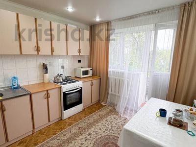 2-комнатная квартира · 52 м² · 2/4 этаж, Жансугурова за 16.8 млн 〒 в Талдыкоргане, мкр Жетысу