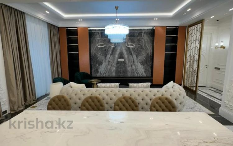 5-бөлмелі пәтер · 215 м² · 3/3 қабат, Нұрлытау ш/а., Улытау, бағасы: 465 млн ₸ в Алматы, Бостандыкский р-н — фото 5